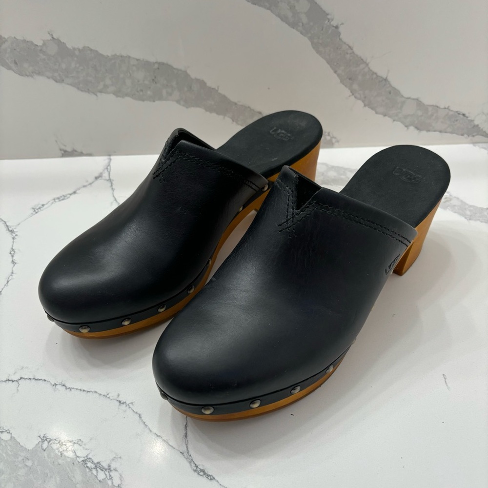 UGG Womens Kay Leather Studded Clogs, Size 10 - Picture 2 of 7